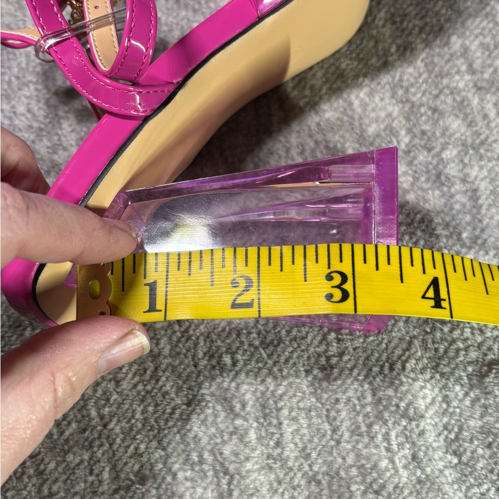 Stylish Pink Women's Heels, size 8 - Picture 9 of 11